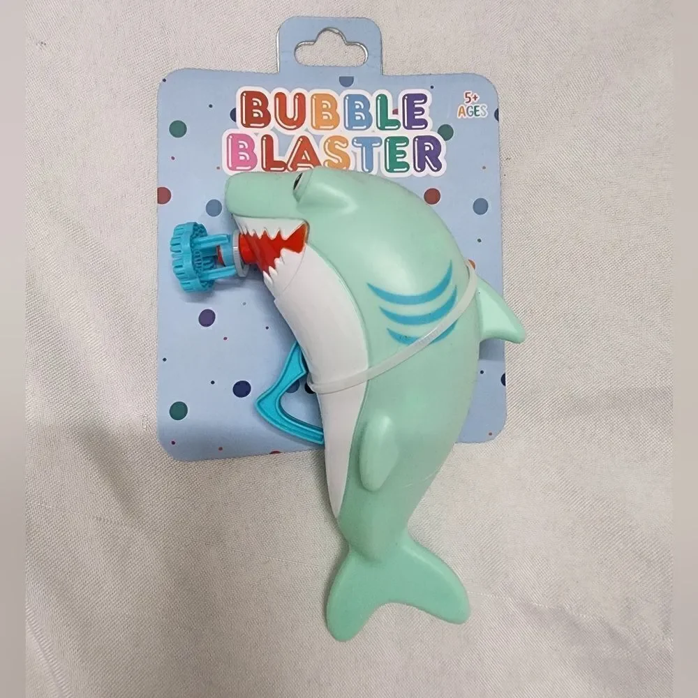 Lot of two kid's spring summer shark bubble gun and Light Brite mini mosaic set